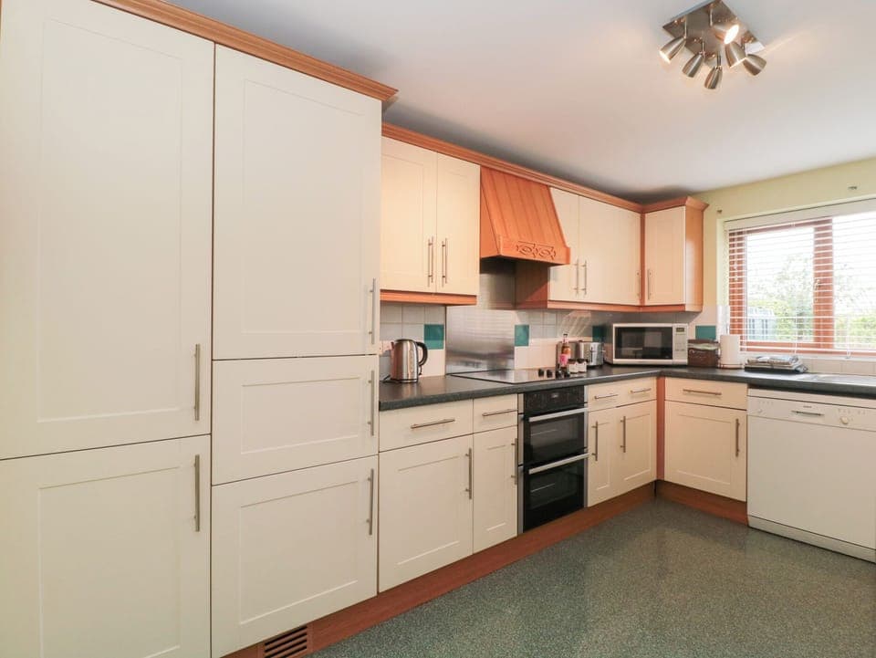 Fridge, dishwasher, electric kettle, toaster