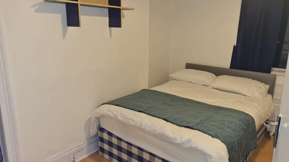 Apartment | 2 bedrooms, iron/ironing board, free WiFi, bed sheets