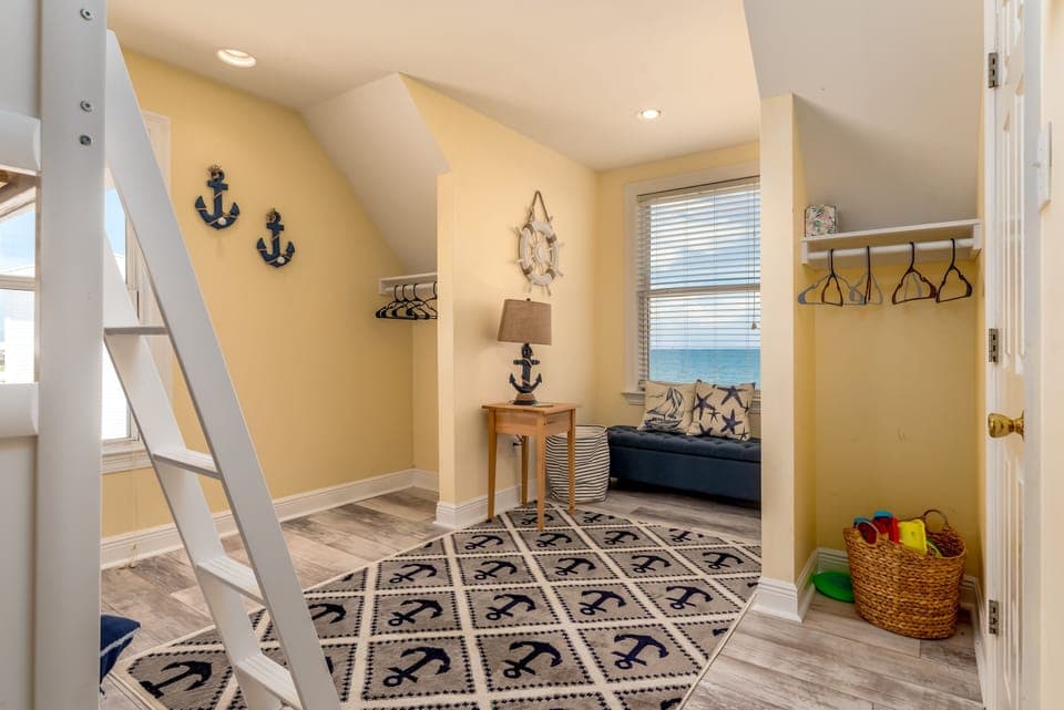 House, 4 Bedrooms | 4 bedrooms, iron/ironing board, free WiFi