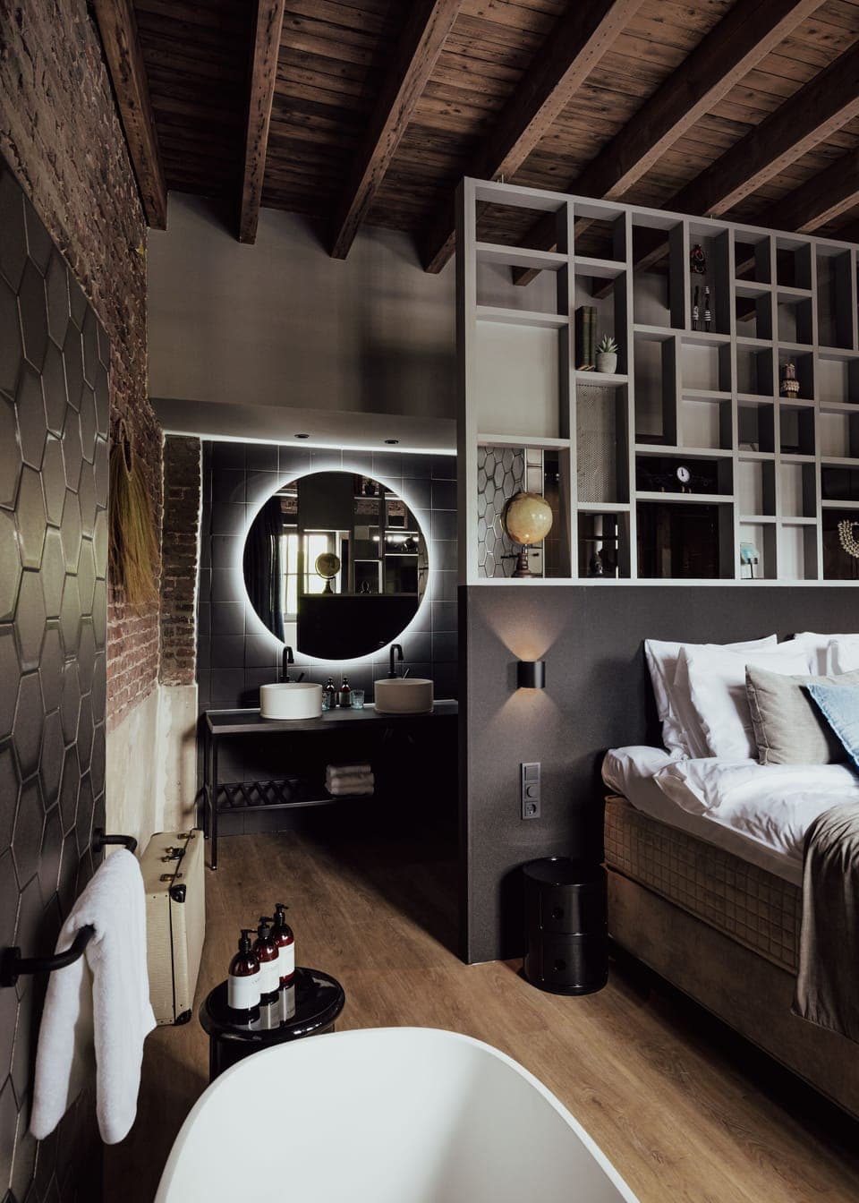 Superior Double Room | Premium bedding, minibar, in-room safe, blackout drapes