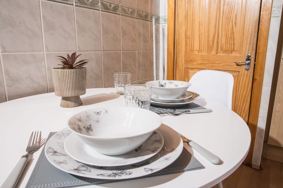 House, Shared Bathroom, Garden View | Shared kitchen