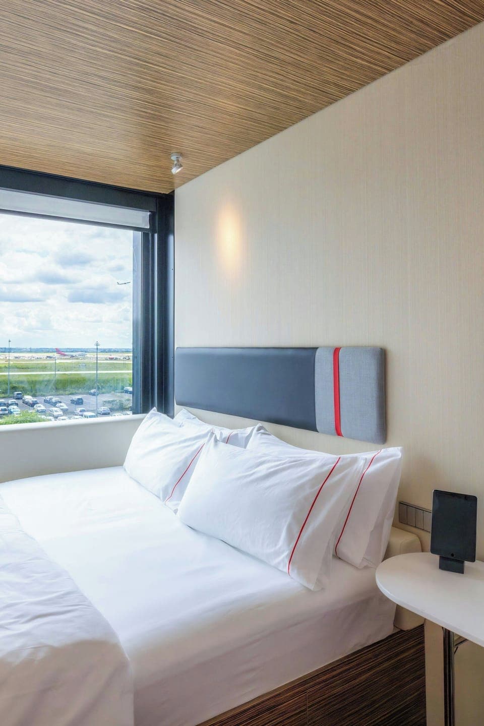 Premium bedding, pillowtop beds, in-room safe, desk