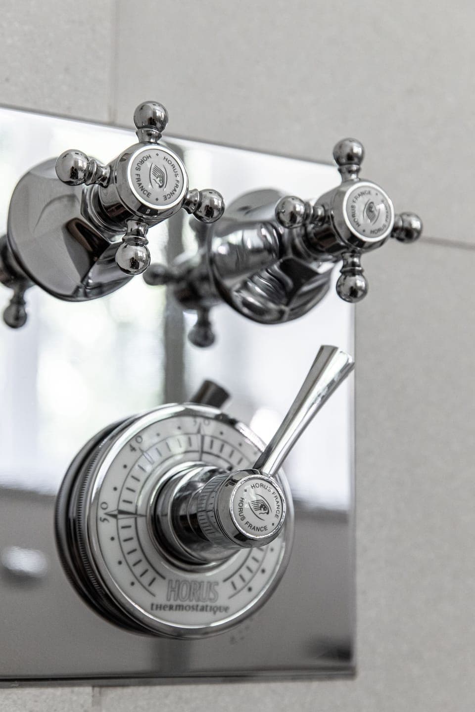 Classic Room | Bathroom | Shower, rainfall showerhead, hair dryer, bathrobes