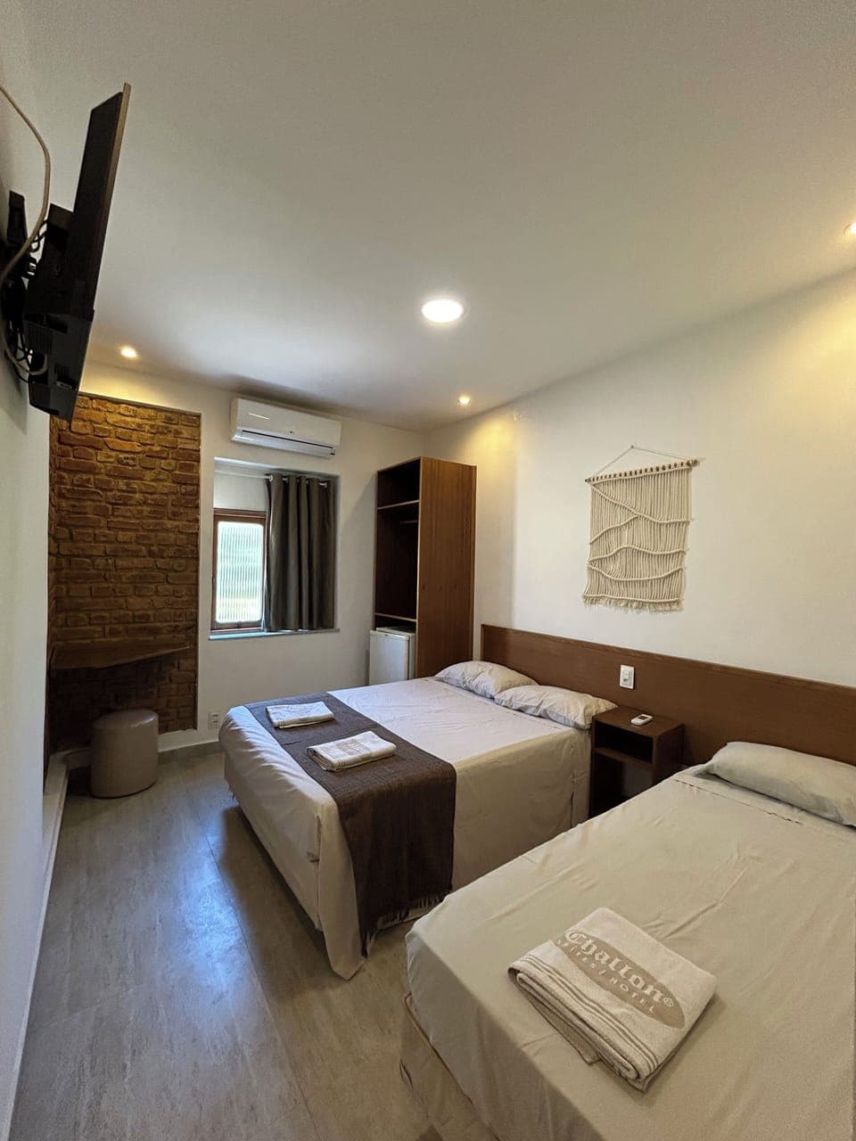 Quarto Standard Triplo | Minibar, free WiFi, bed sheets