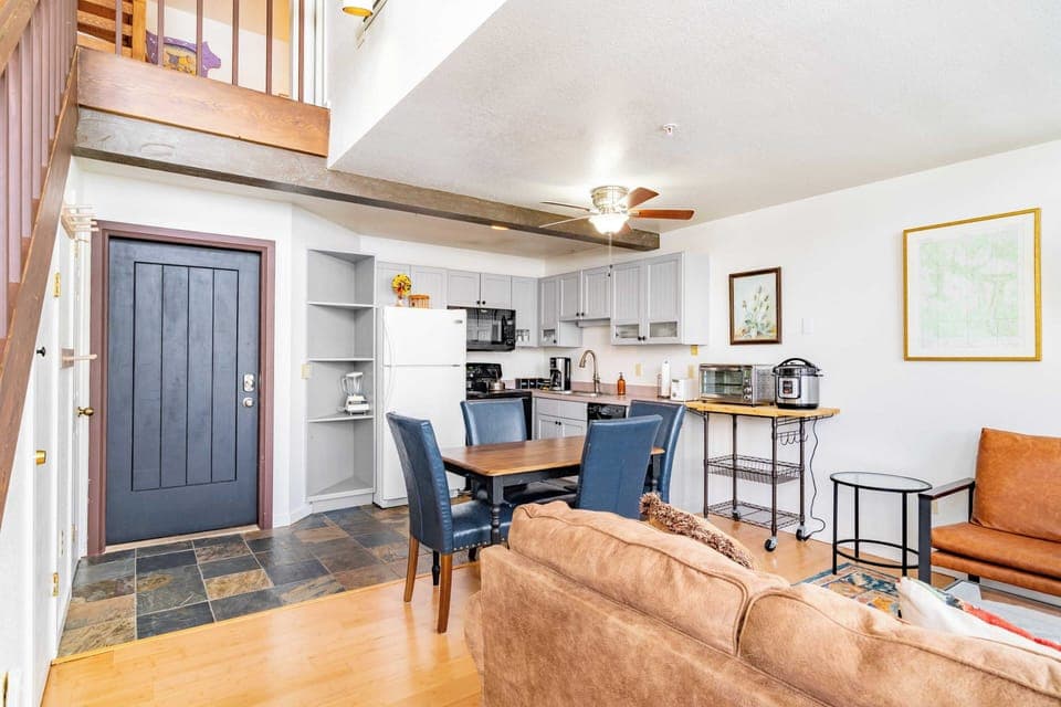 House (1 Bedroom) | Interior