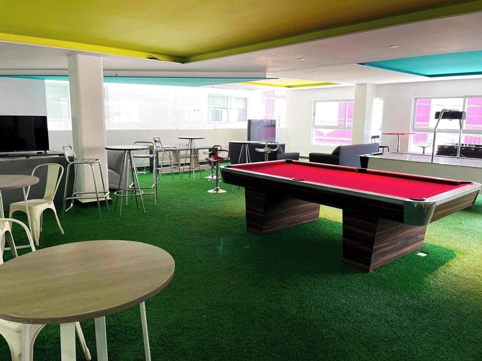 50-inch Smart TV with digital channels, TV