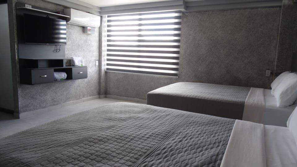 Family Double Room | Hypo-allergenic bedding, down comforters, pillowtop beds