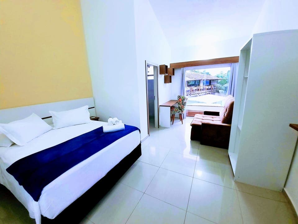 Presidential Room, Private Pool, Pool View | Minibar, free WiFi, bed sheets