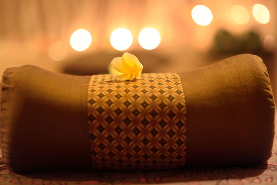 Body treatments, body scrubs, facials, massages