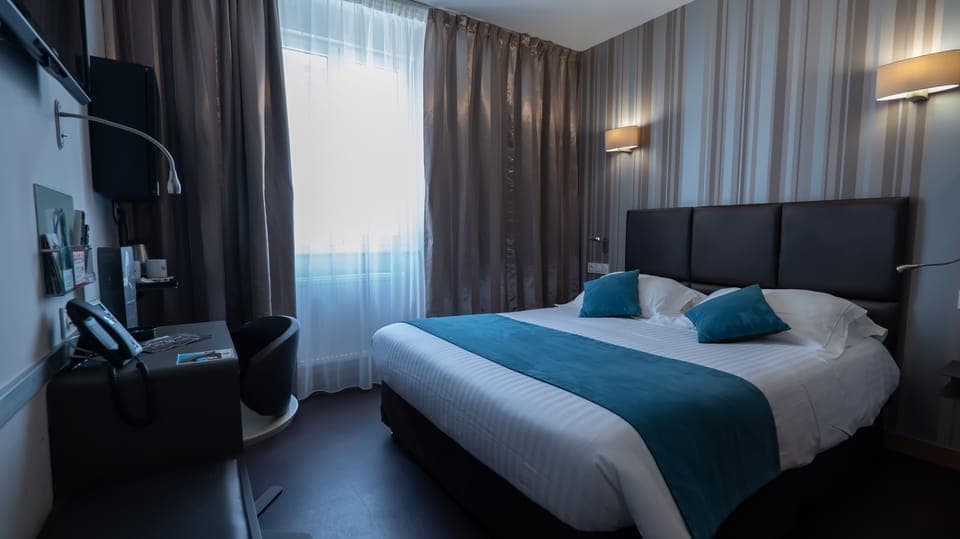 Superior Double Room | Egyptian cotton sheets, premium bedding, in-room safe