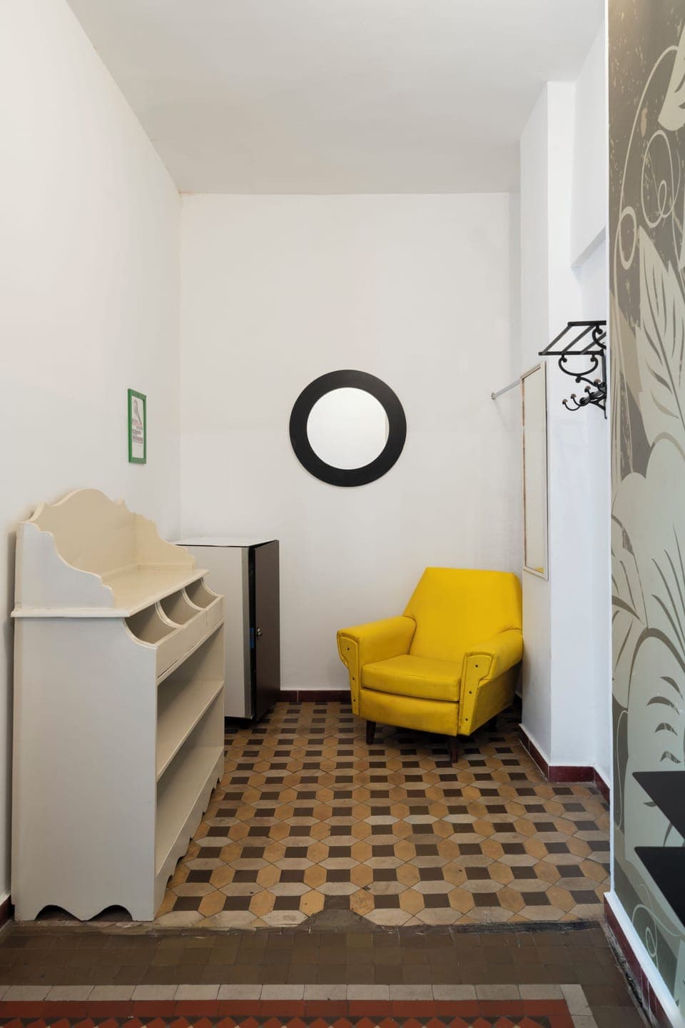 Twin Room, Shared Bathroom | Free WiFi, bed sheets