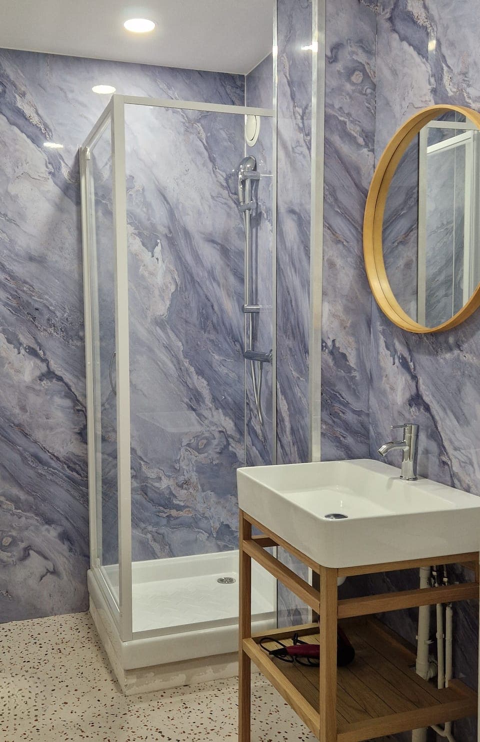 Double Room, Air conditioning, Garden View | Bathroom | Free toiletries, hair dryer, towels, soap