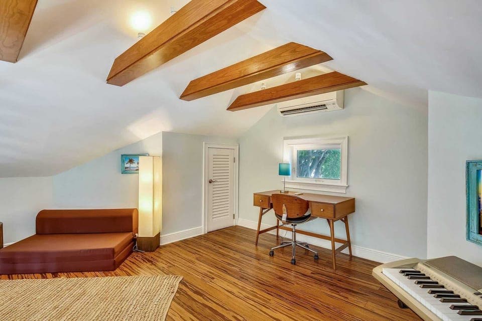 House (1 Bedroom) | Interior