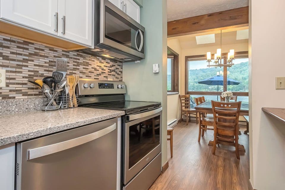 Studio (4 Bedrooms) | Property amenity