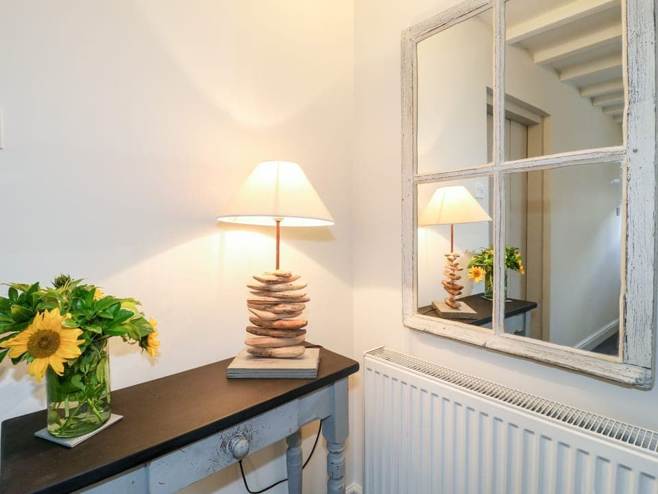 2 bedrooms, individually decorated, individually furnished, free WiFi