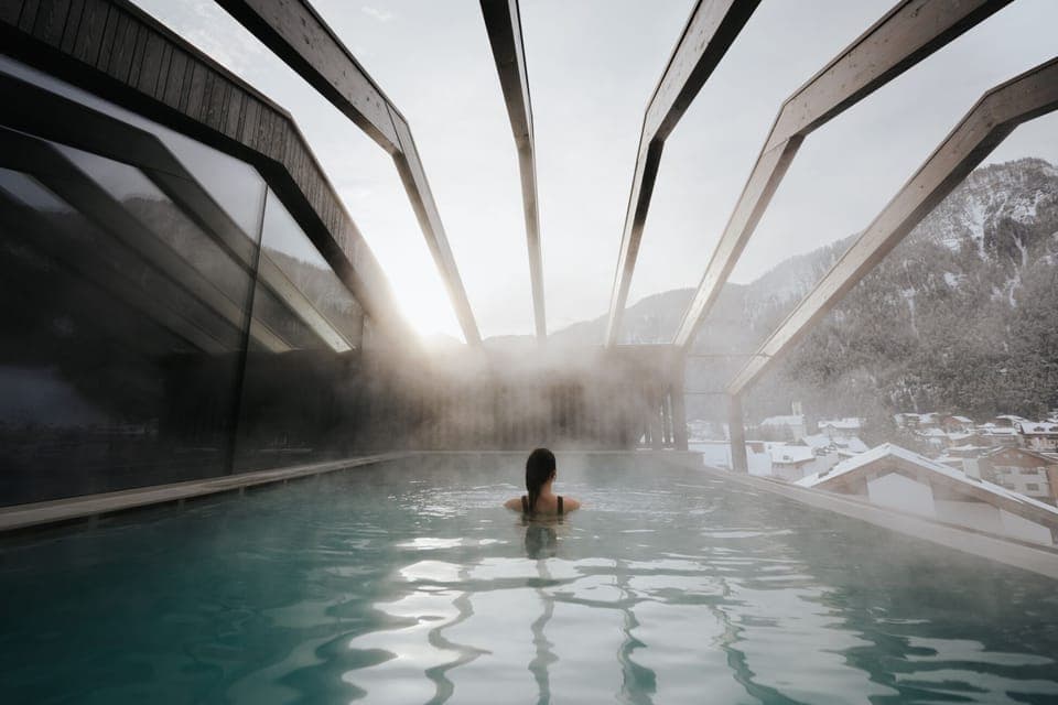 Indoor pool, outdoor pool