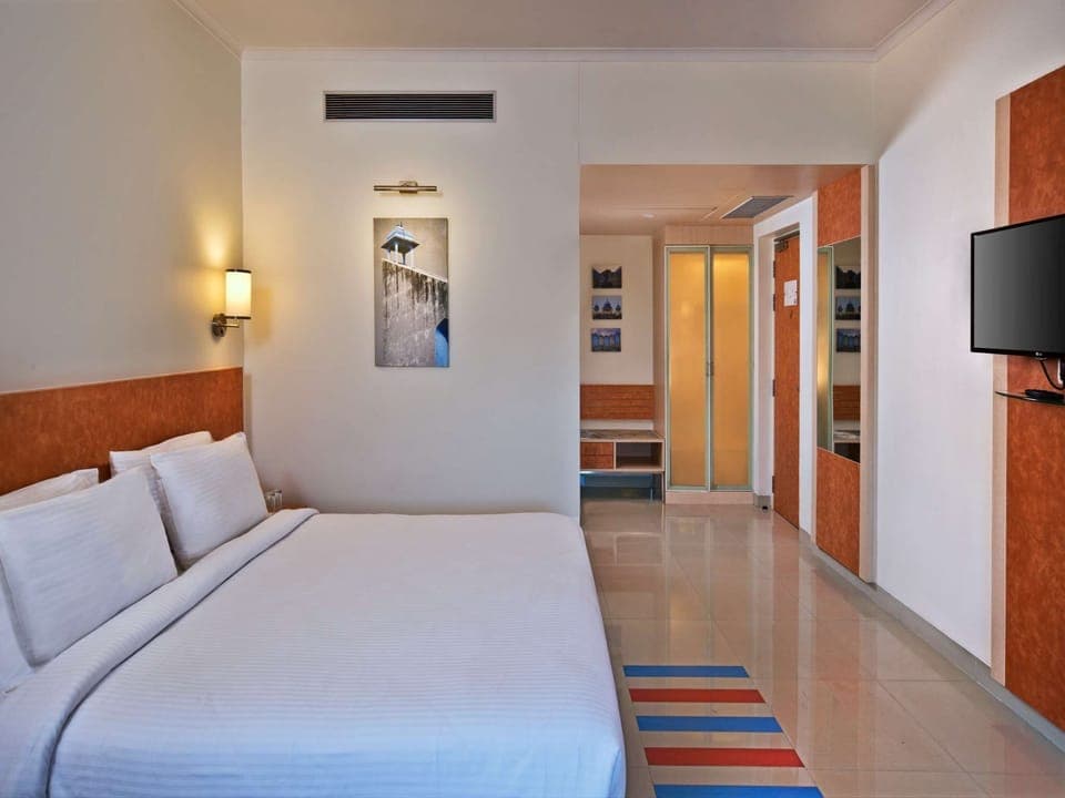 Premium bedding, minibar, in-room safe, individually decorated