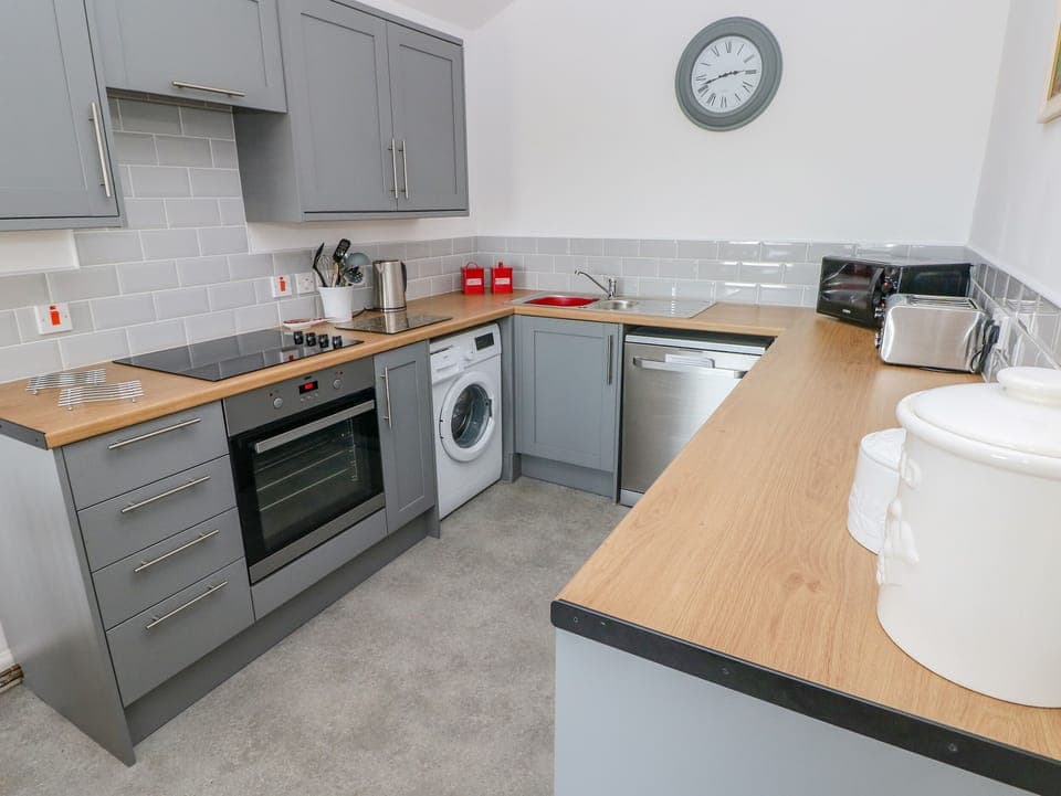 Fridge, dishwasher, electric kettle, toaster