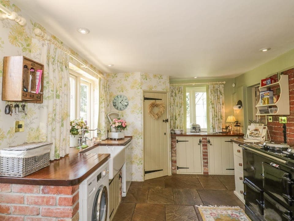 Fridge, dishwasher, electric kettle, toaster