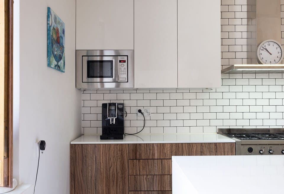 Superior Apartment | Private kitchen | Fridge, microwave, oven, stovetop