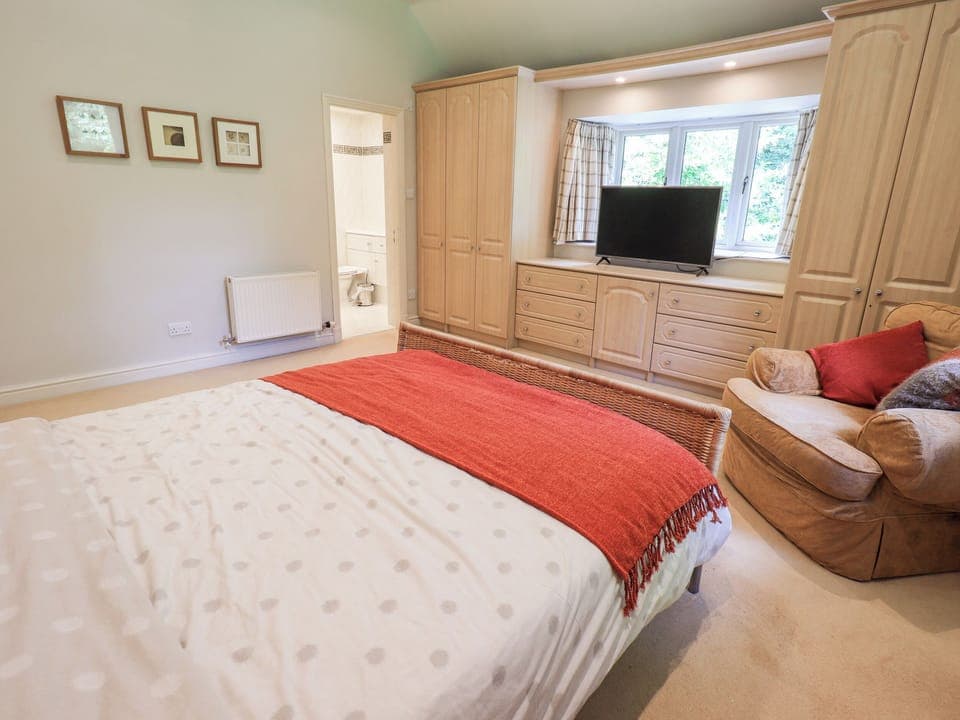 Cottage | 3 bedrooms, individually decorated, individually furnished, free WiFi