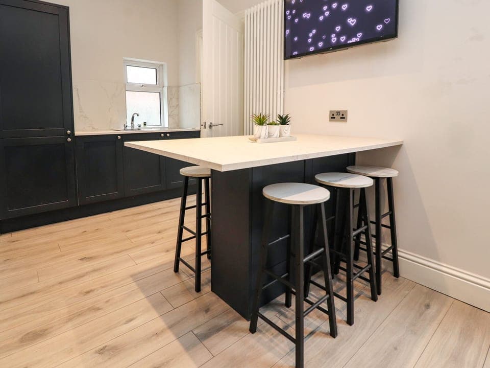 Fridge, dishwasher, electric kettle, toaster