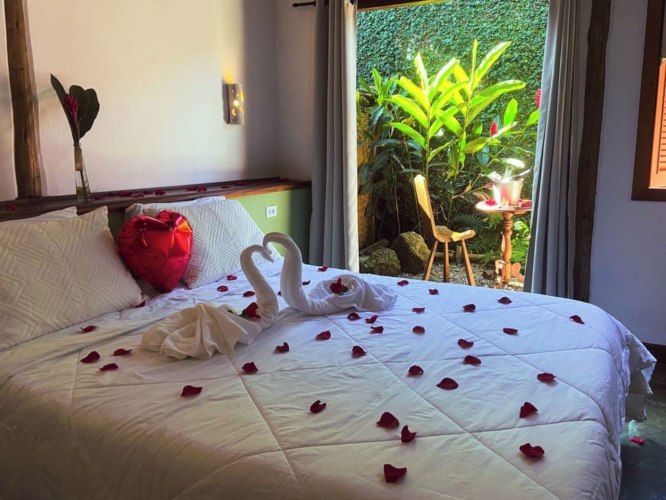 Deluxe Room | Free WiFi, bed sheets