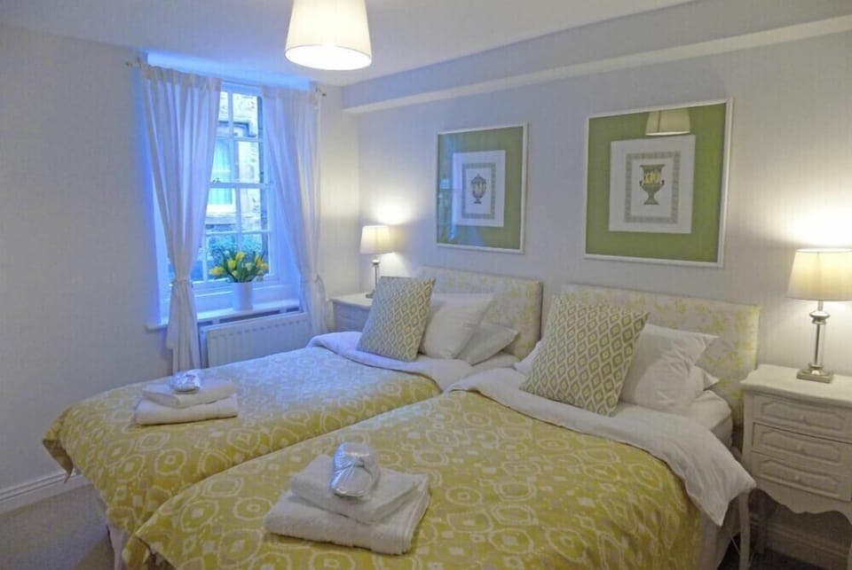 1 bedroom, individually decorated, individually furnished, free WiFi