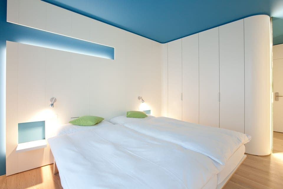 Standard Double Room, 2 Twin Beds, Courtyard View | Hypo-allergenic bedding, in-room safe, desk, laptop workspace