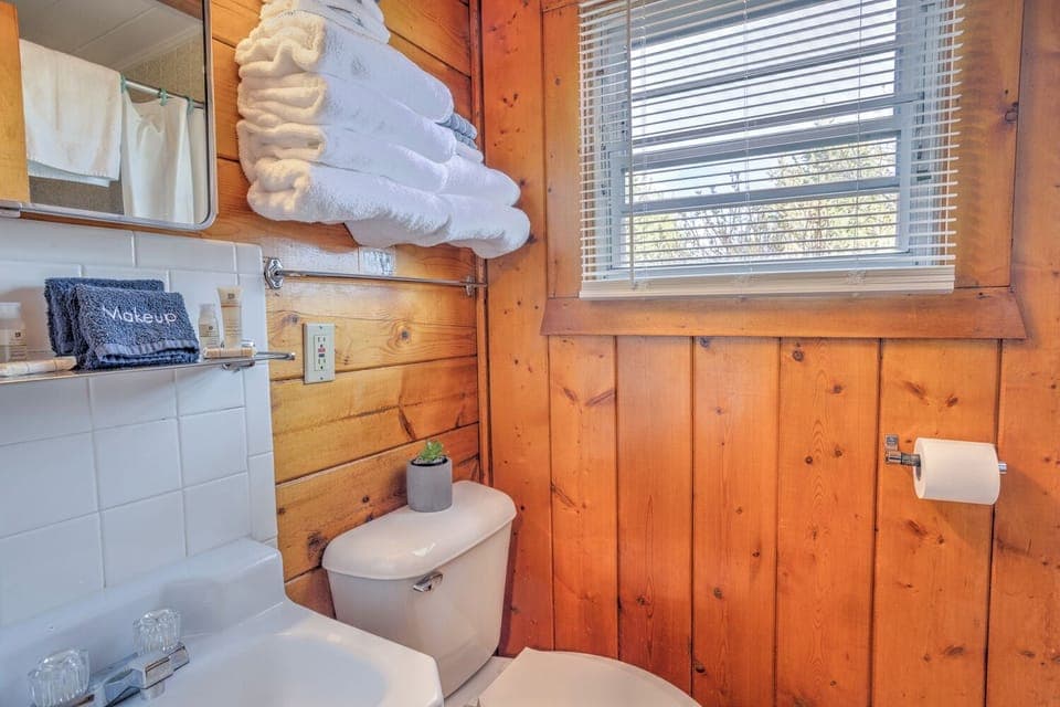 Standard Suite, 2 Queen Beds | Bathroom | Designer toiletries, hair dryer, towels, soap