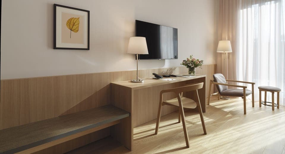 Deluxe Double Room | Premium bedding, down comforters, memory foam beds, minibar