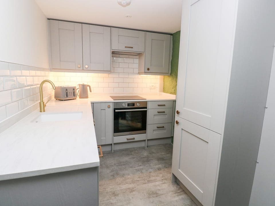 Fridge, dishwasher, electric kettle, toaster