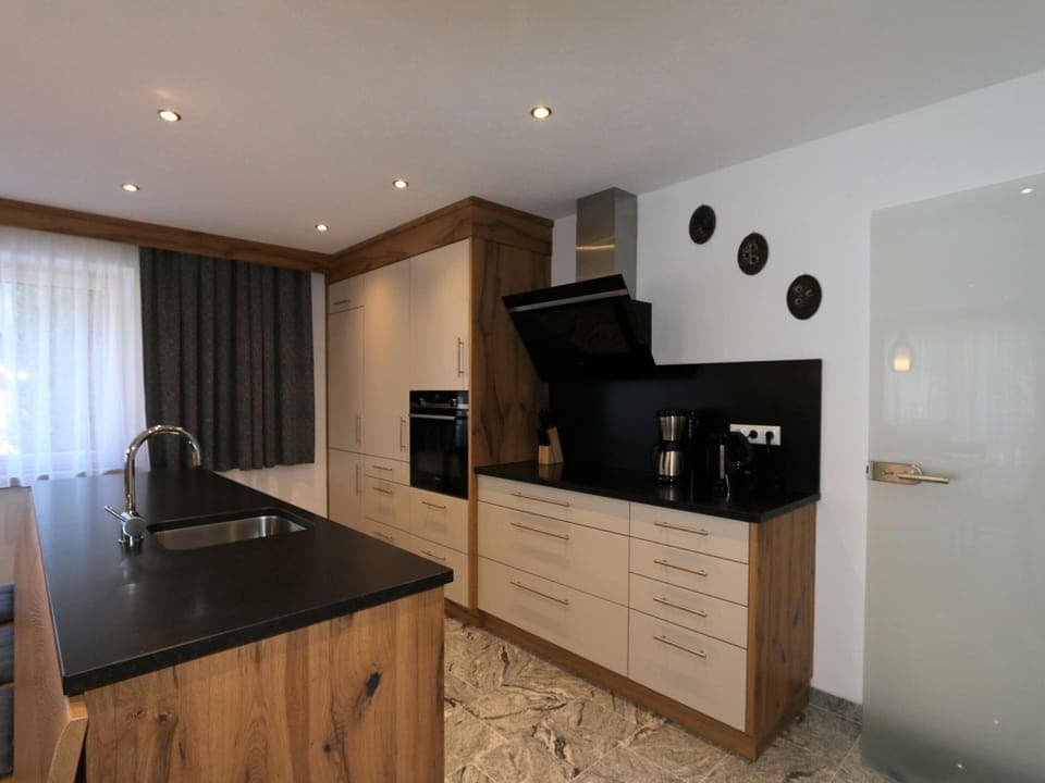 House | Private kitchen | Highchair