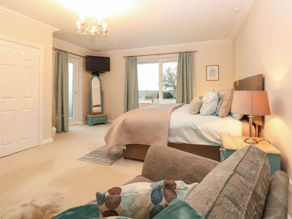 1 bedroom, individually decorated, individually furnished, free WiFi