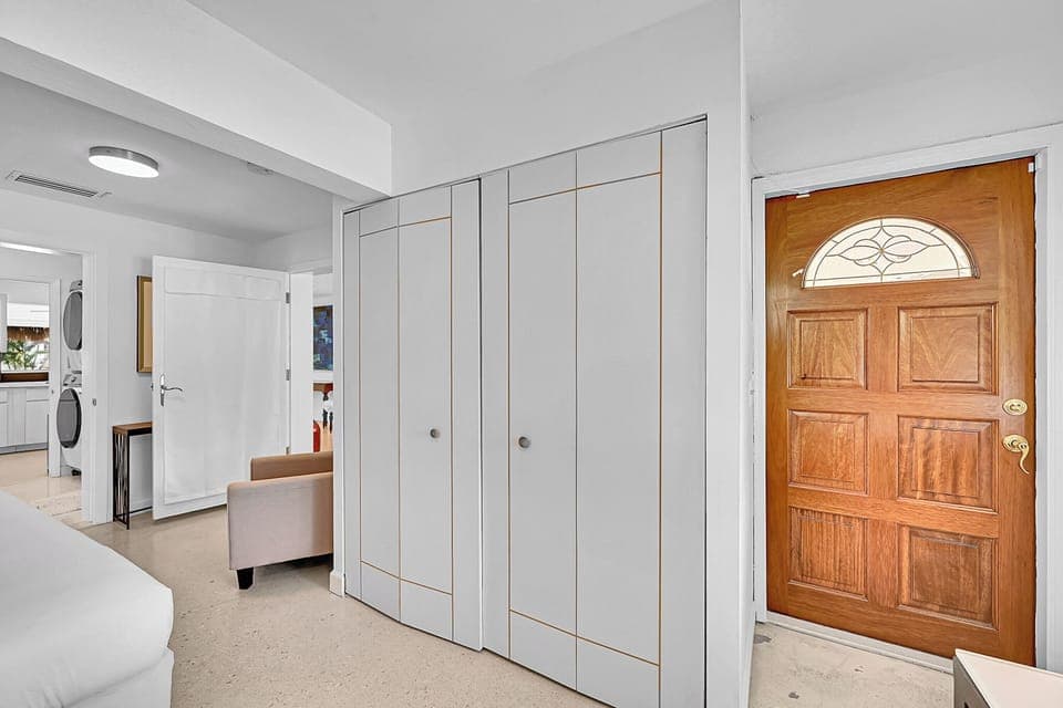 Grand House | Egyptian cotton sheets, premium bedding, in-room safe, laptop workspace