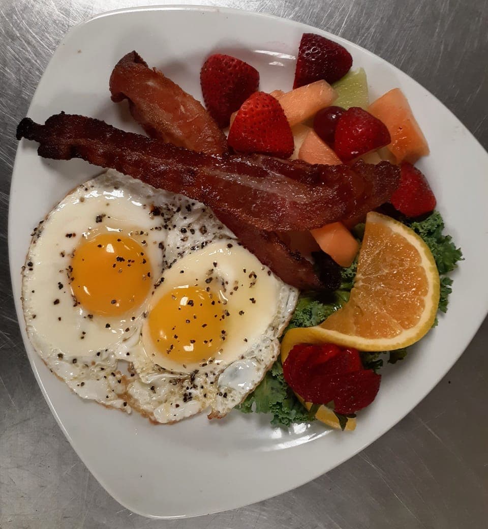 Daily cooked-to-order breakfast for a fee