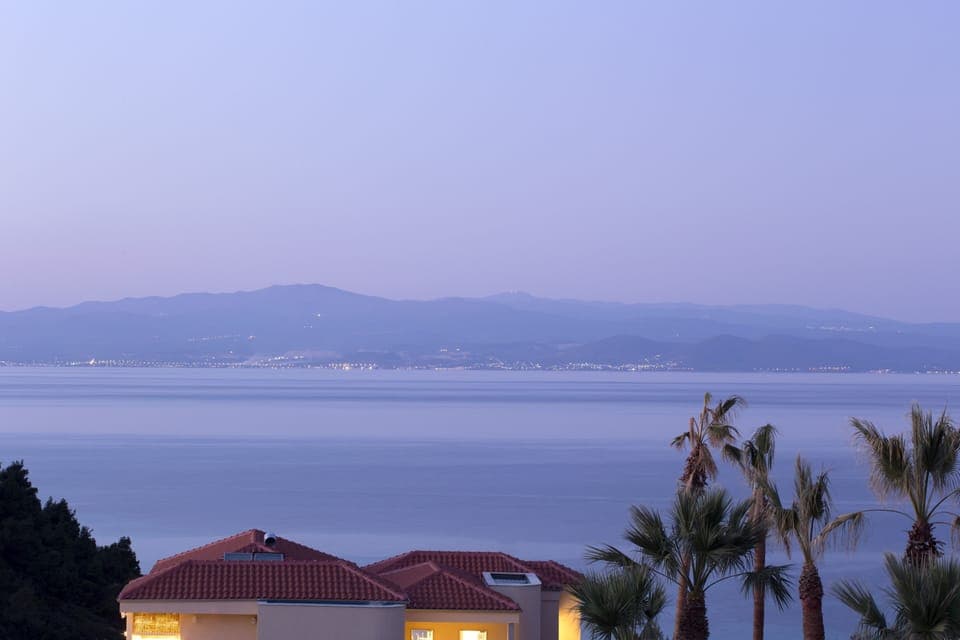 Premium bedding, down comforters, memory foam beds, in-room safe