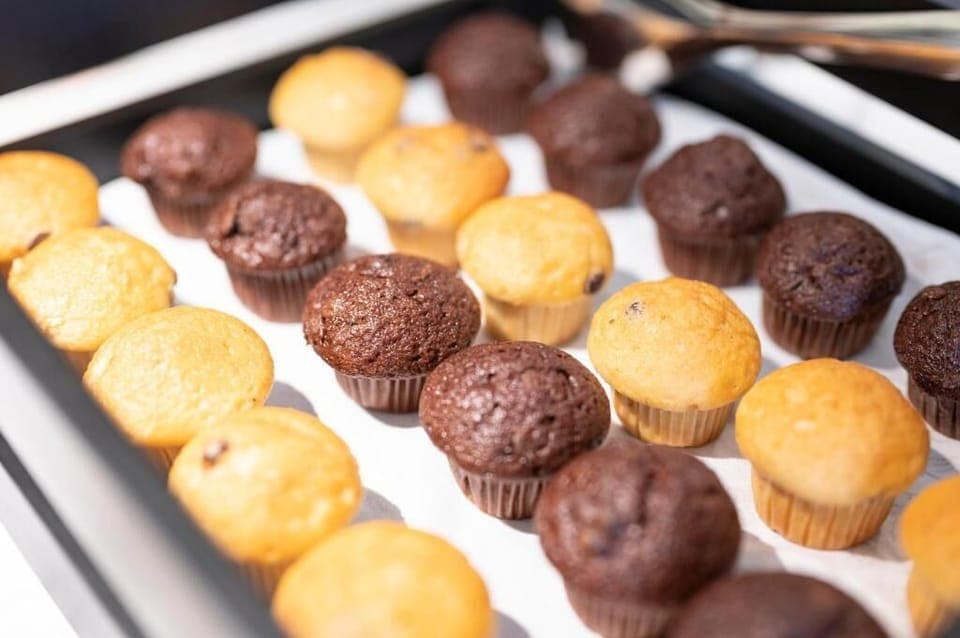 Daily buffet breakfast (EUR 17 per person)