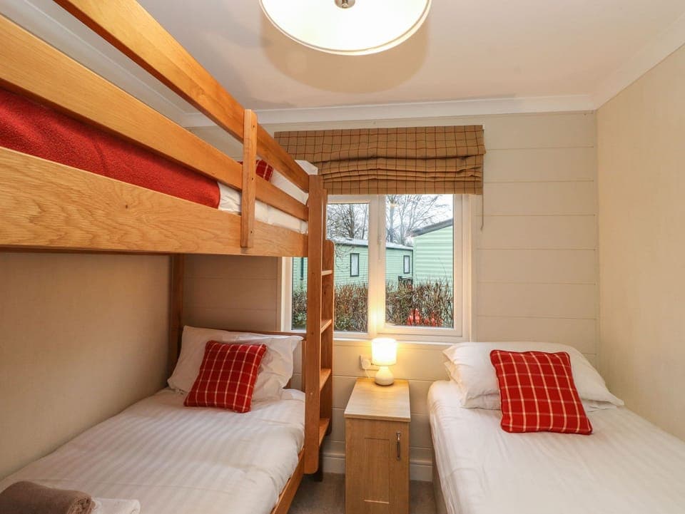 3 bedrooms, individually decorated, individually furnished, free WiFi