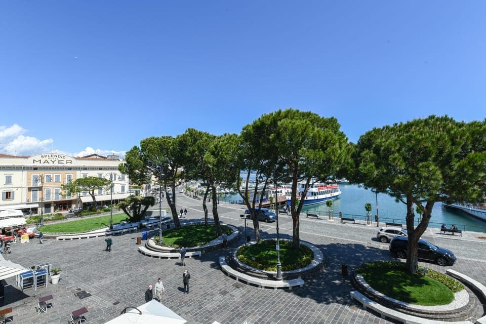 Superior Room, Lake View | Lake view