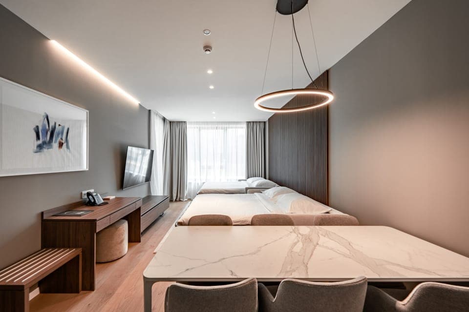 Family Apartment | In-room safe, soundproofing, free WiFi, bed sheets