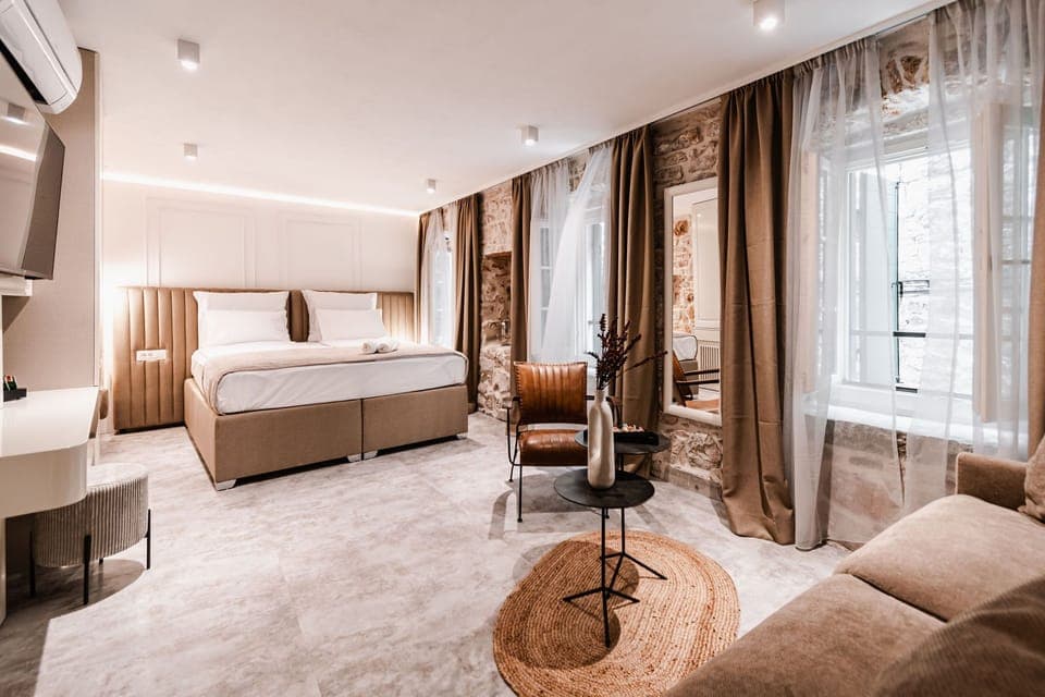 Superior Room | Premium bedding, down comforters, memory foam beds, minibar