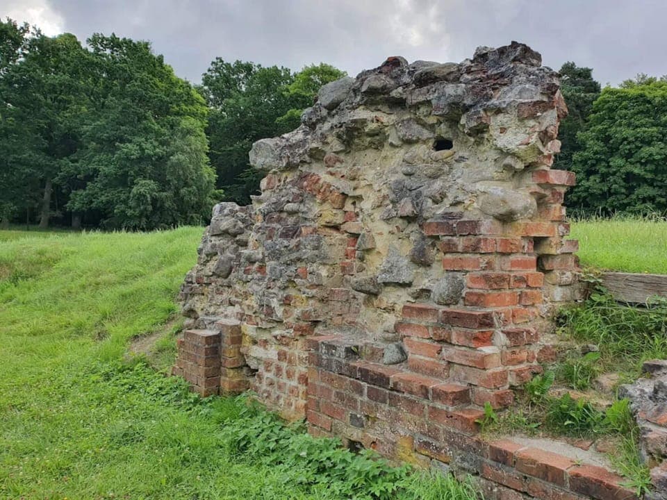 House | Miscellaneous