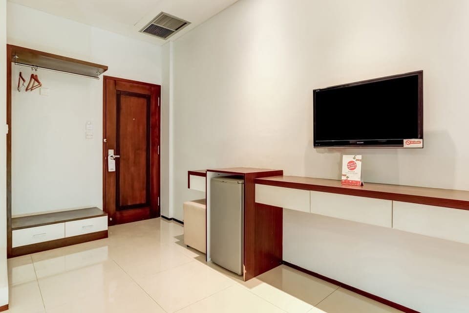 Superior Twin Room | Desk, laptop workspace, free WiFi, bed sheets