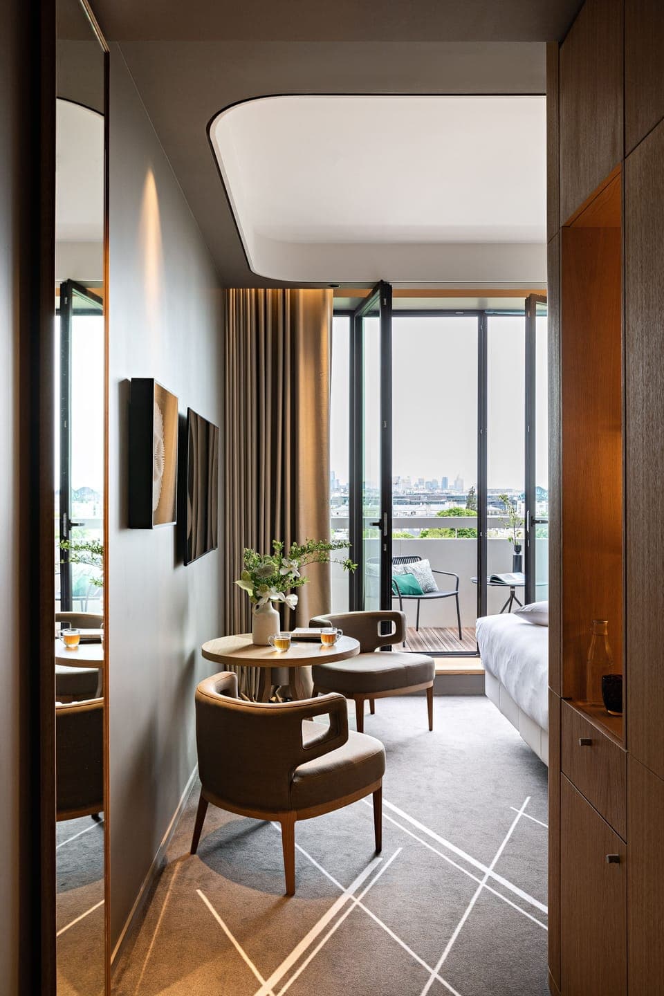 Deluxe Room, 1 King Bed, Balcony (Eiffel tower View) | Living area | 55-inch Smart TV with satellite channels, TV, table tennis