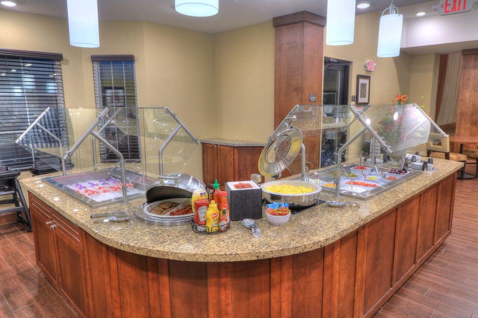 Free daily buffet breakfast