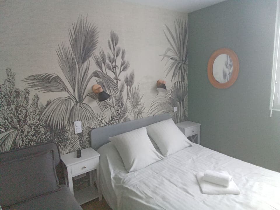 Comfort Double Room | Premium bedding, pillowtop beds, desk, soundproofing