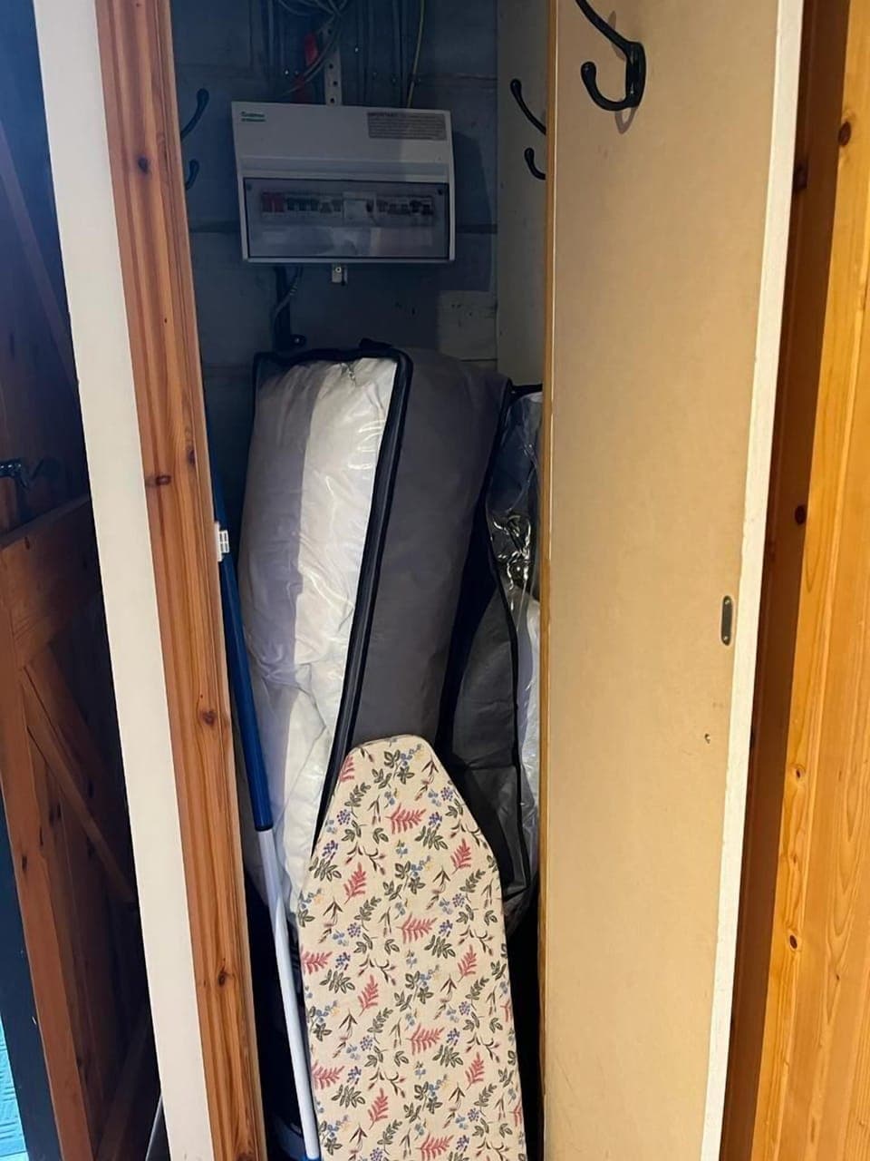 Cabin, Ensuite (2 Storey Annex) | Laundry room