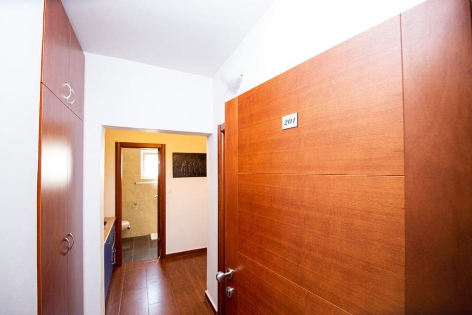 Standard Apartment | In-room safe, free WiFi