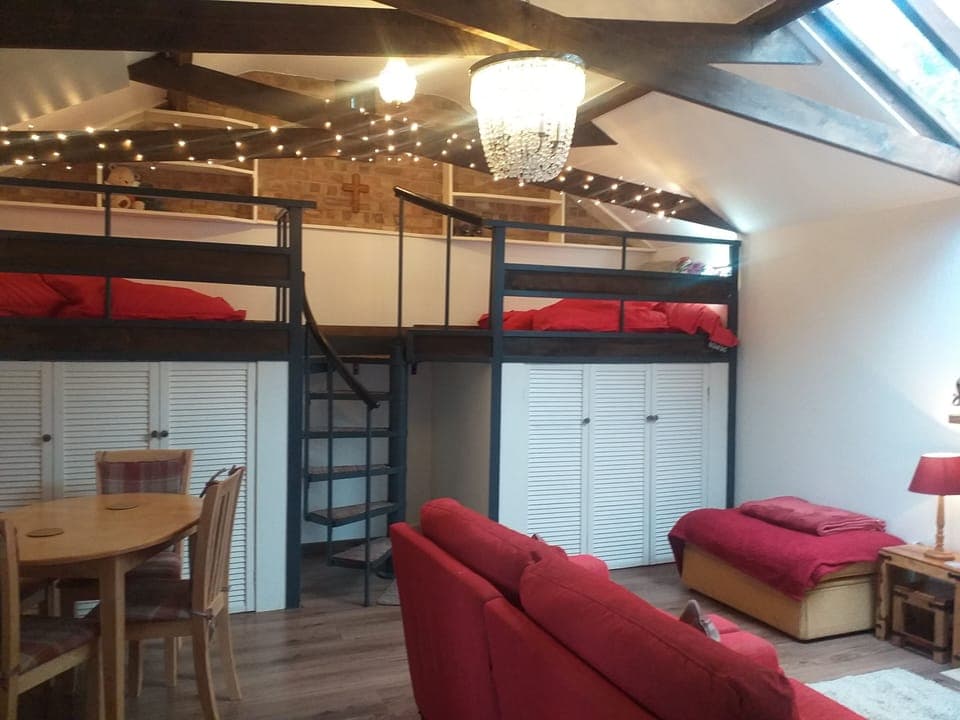Cottage | 1 bedroom, desk, iron/ironing board, free WiFi